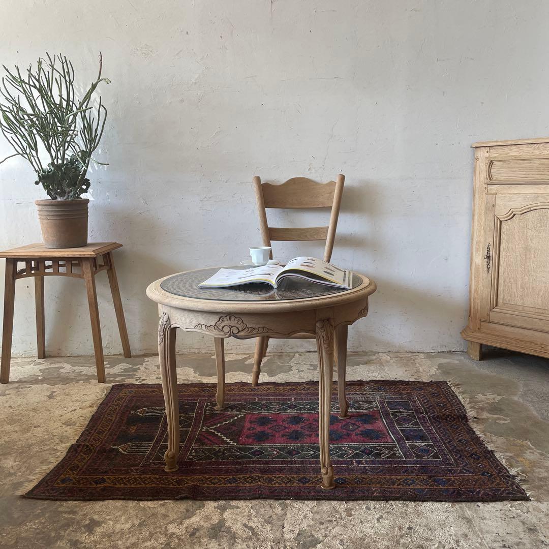 年末・年始SALE ビンテージ　ガラスラウンドコーヒーテーブル　猫脚　剥離