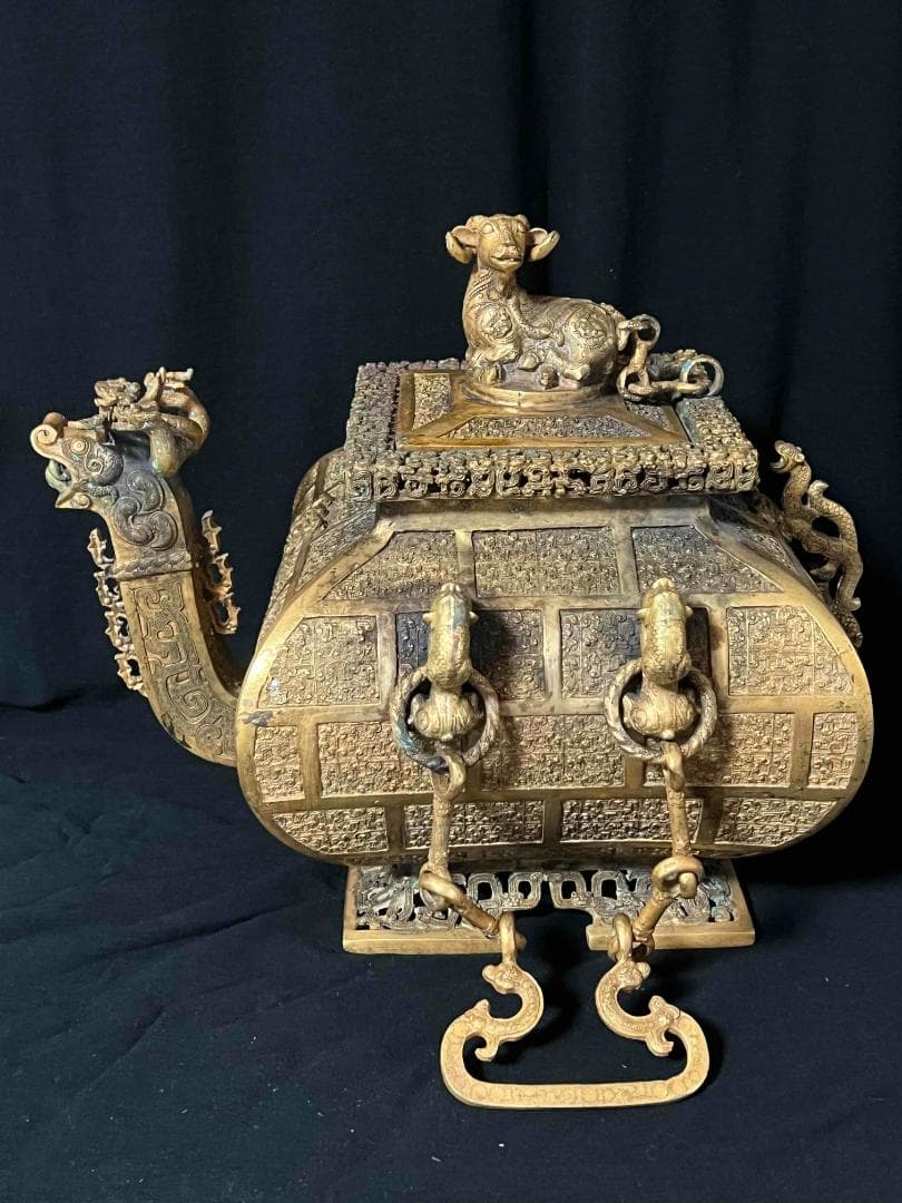 商周から戦国時代　金銅螭龍瑞獣羽文双糸壺　方盉　高台に銘文在銘(B-99)