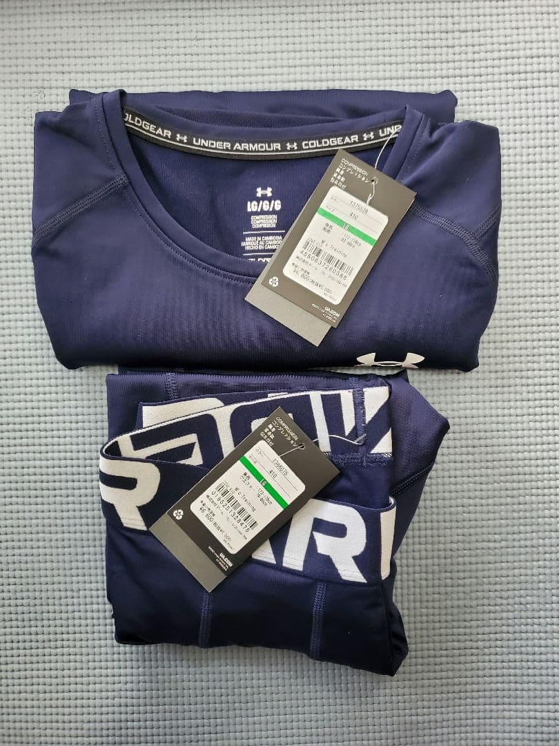アンダーアーマー コールドギア 上下セット 新品・未使用　LG　紺色