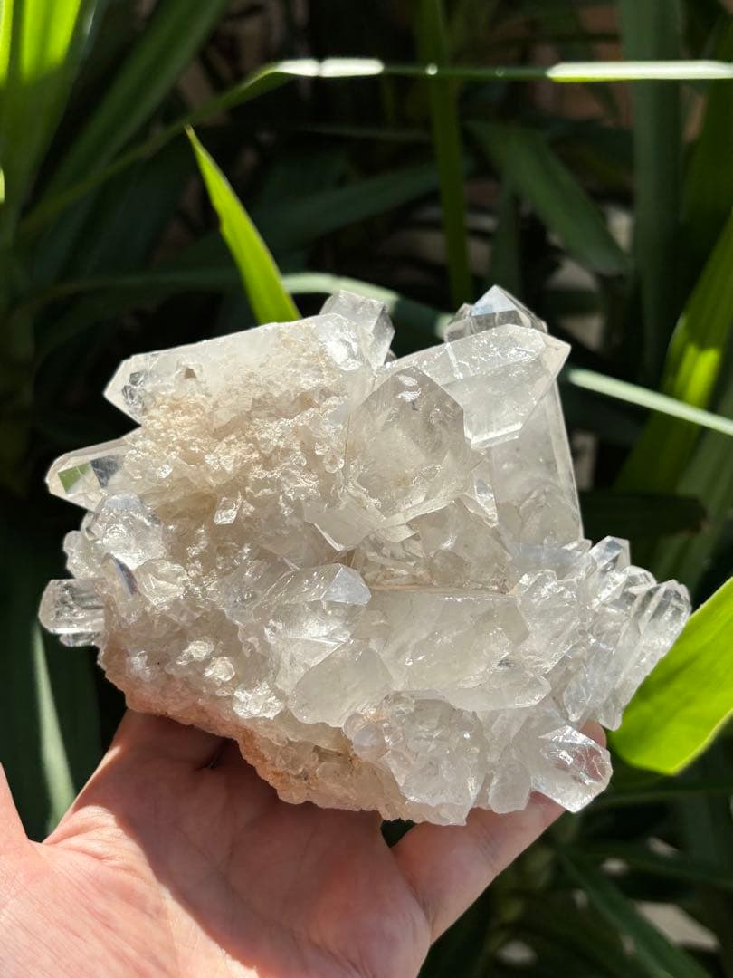 ブラジル産　クリアクォーツクラスター　 水晶クラスター　透明度高く氷のように綺麗