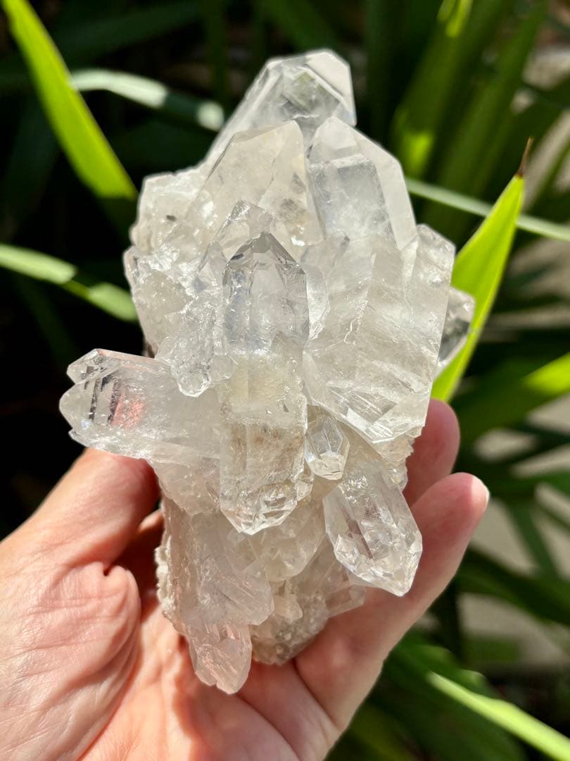 ブラジル産　クリアクォーツクラスター　 水晶クラスター　透明度高く氷のように綺麗