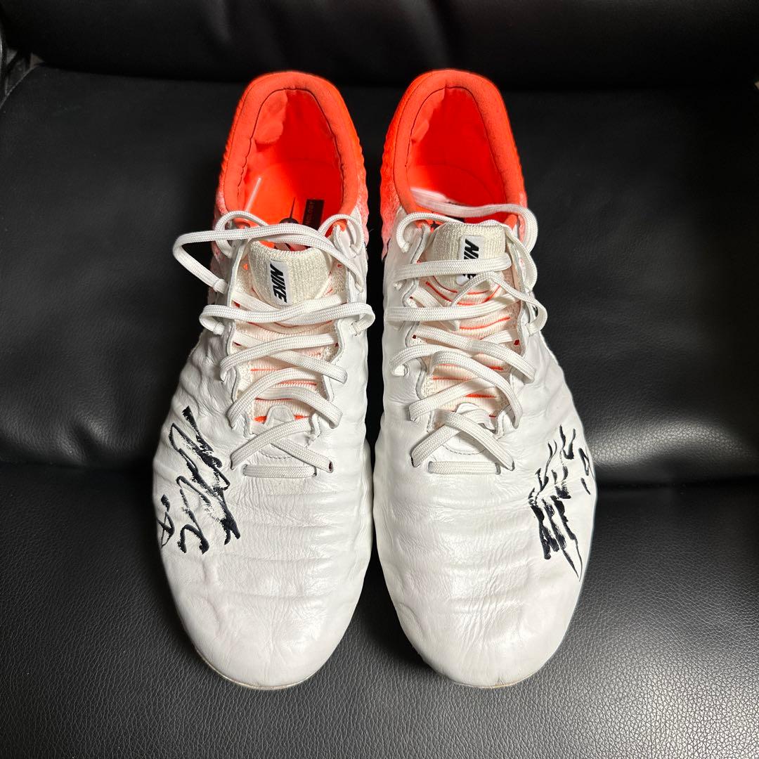 冨安健洋　直筆サイン　実使用スパイク　本物　アーセナル　日本代表　ティエンポ