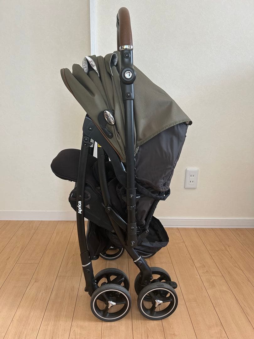 mmmAprica アップリカ ラクーナビッテクッション アカチャンホンポ