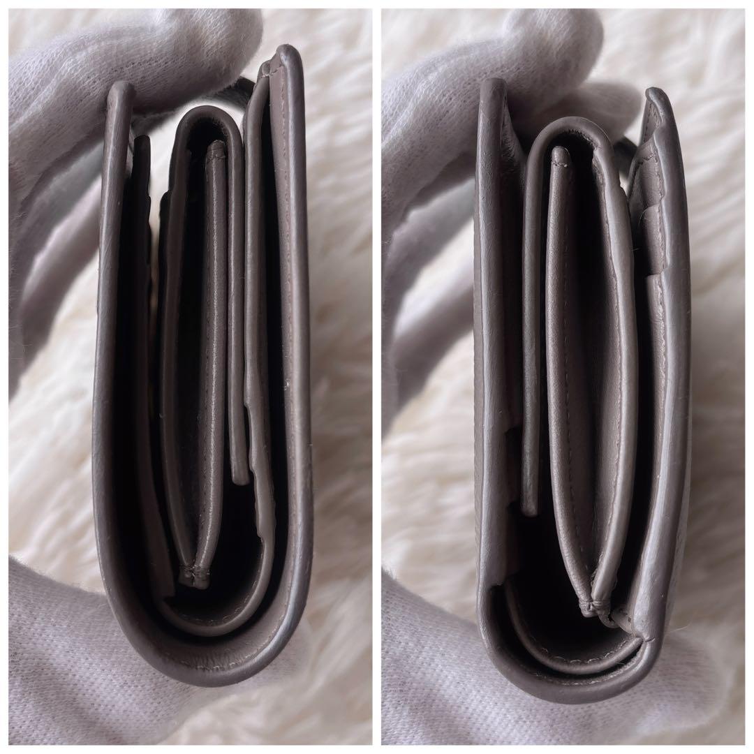 美品✨️CELINE 二つ折り財布 スモールストラップウォレット グレージュ 水色