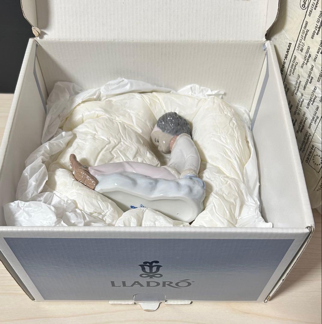 絶版品　LLADRO リヤドロ　Are You Cold ？　寒くない？　置物