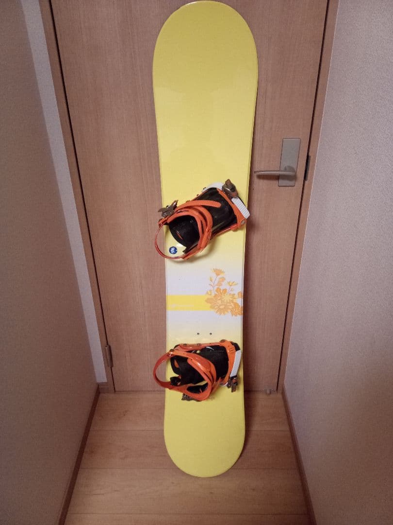 スノーボード　レディース　3点セット　別料金でブーツ追加です