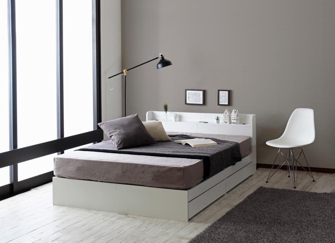 【ホワイト　セミダブル】シンプルで多機能なベッド〈マットレスセット〉