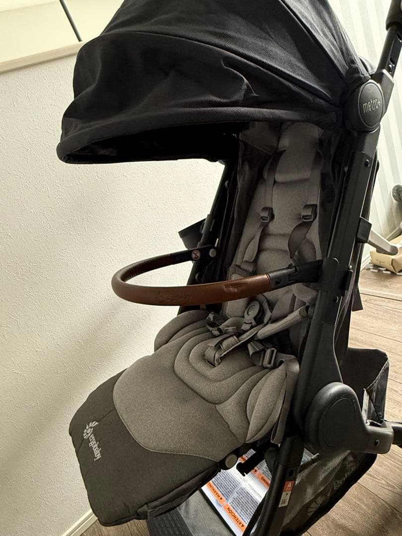 Metro ベビーカー ブラック