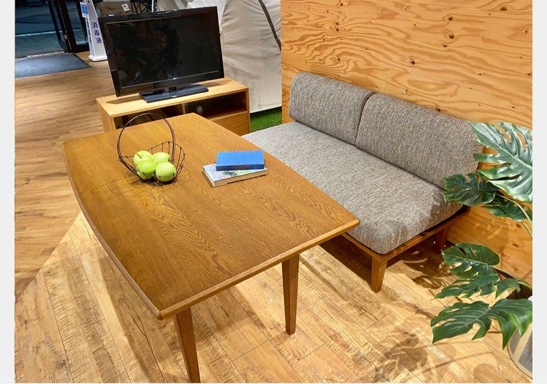 unico WICK ダイニングテーブル　オーク材　ウニコ　ウィック　1300