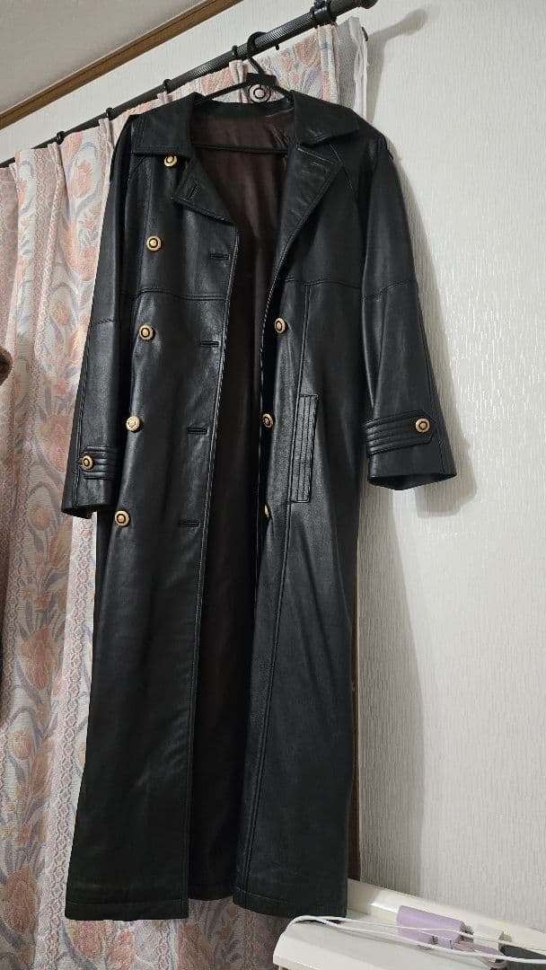 VERSACE CLASSIC V2 ブラックレザージャケット