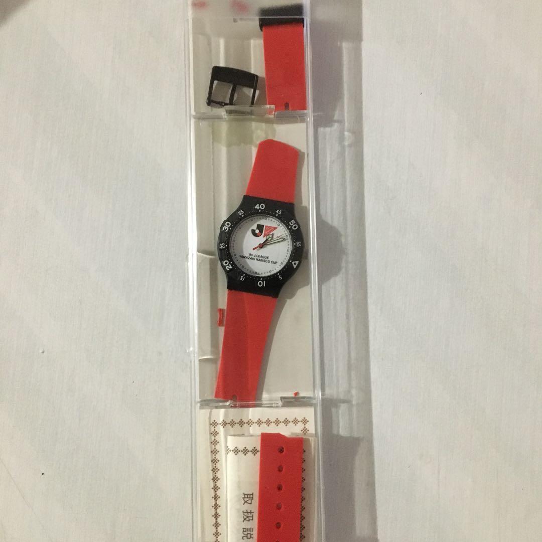 ワールドカップモデル'90 サイン入りとナビスコカップのリストウォッチ　レア物