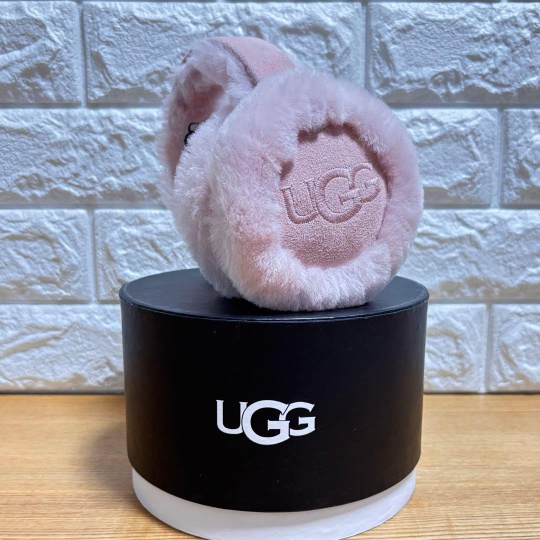 UGG アグ 羊革 希少カラー PINK ピンク イヤーマフ 耳あて
