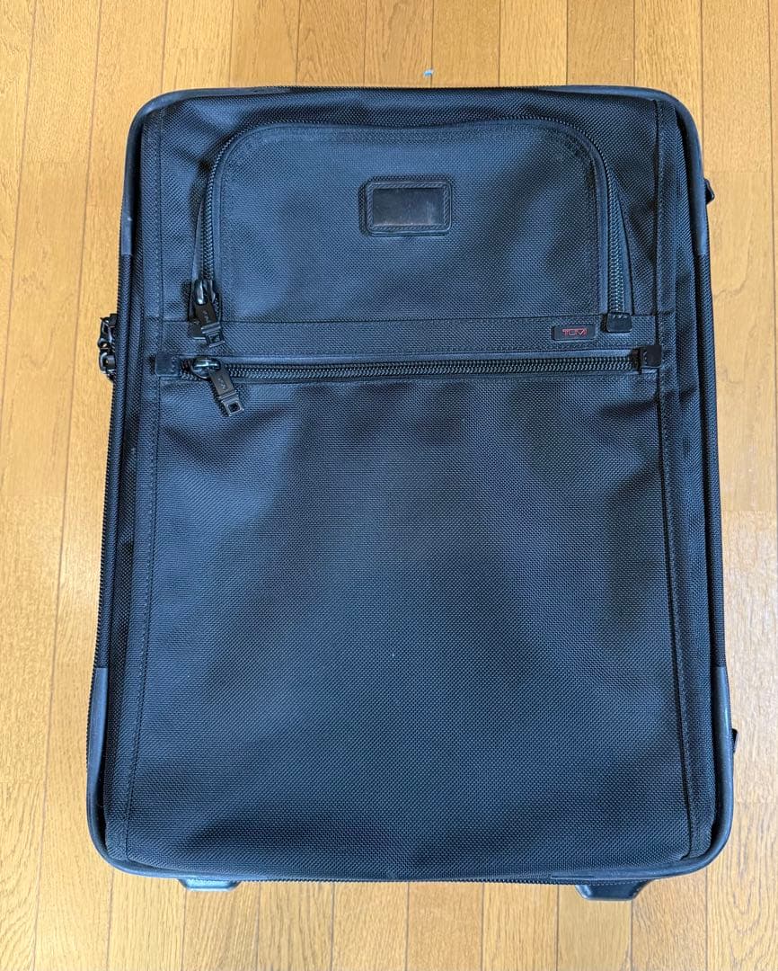 TUMI キャリーバック　機内持ち込みサイズ