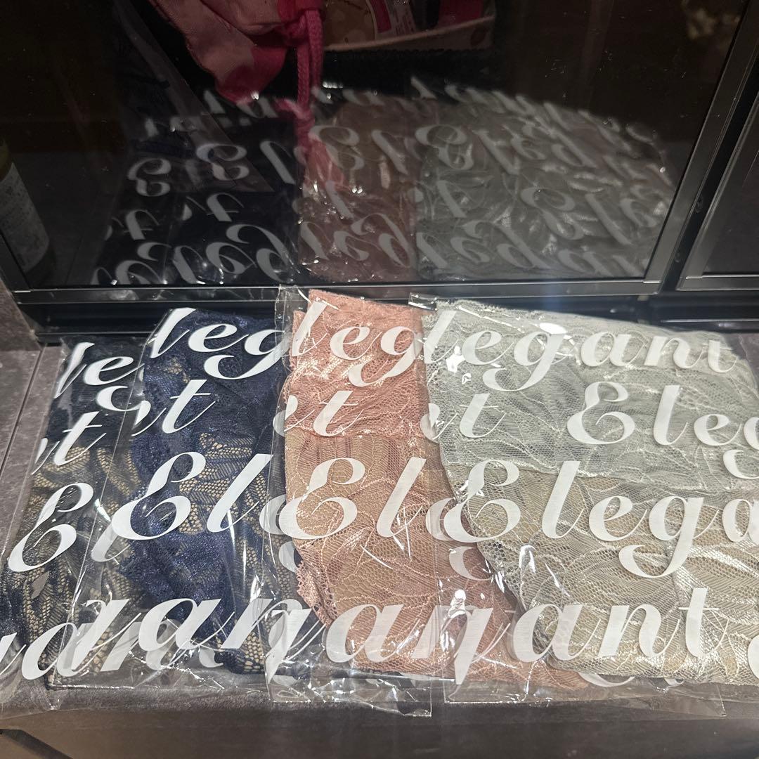 モモフル　吸水ショーツ レース仕上げ かわいい！