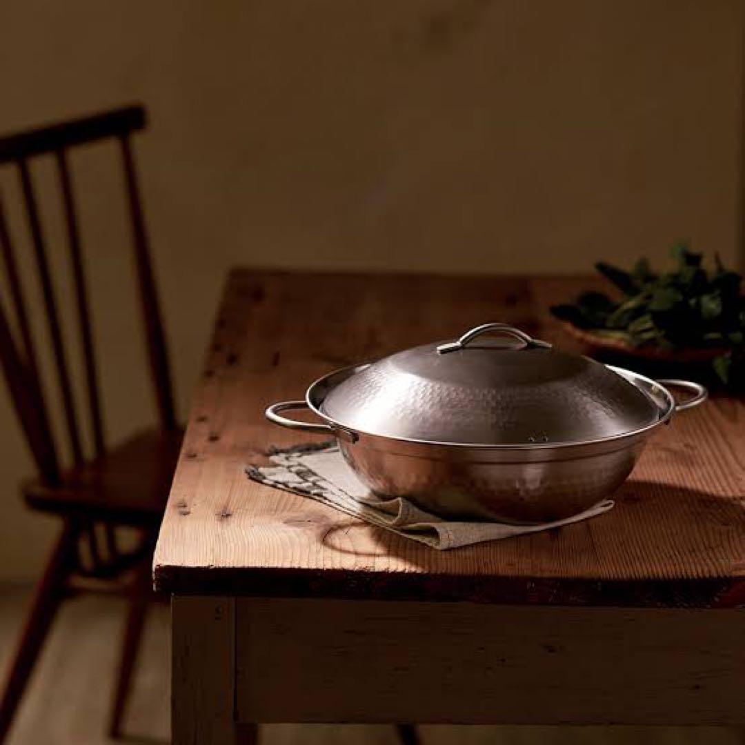 日本製　ステンレス　卓上鍋　24cm お玉　目皿付き 新潟県燕市