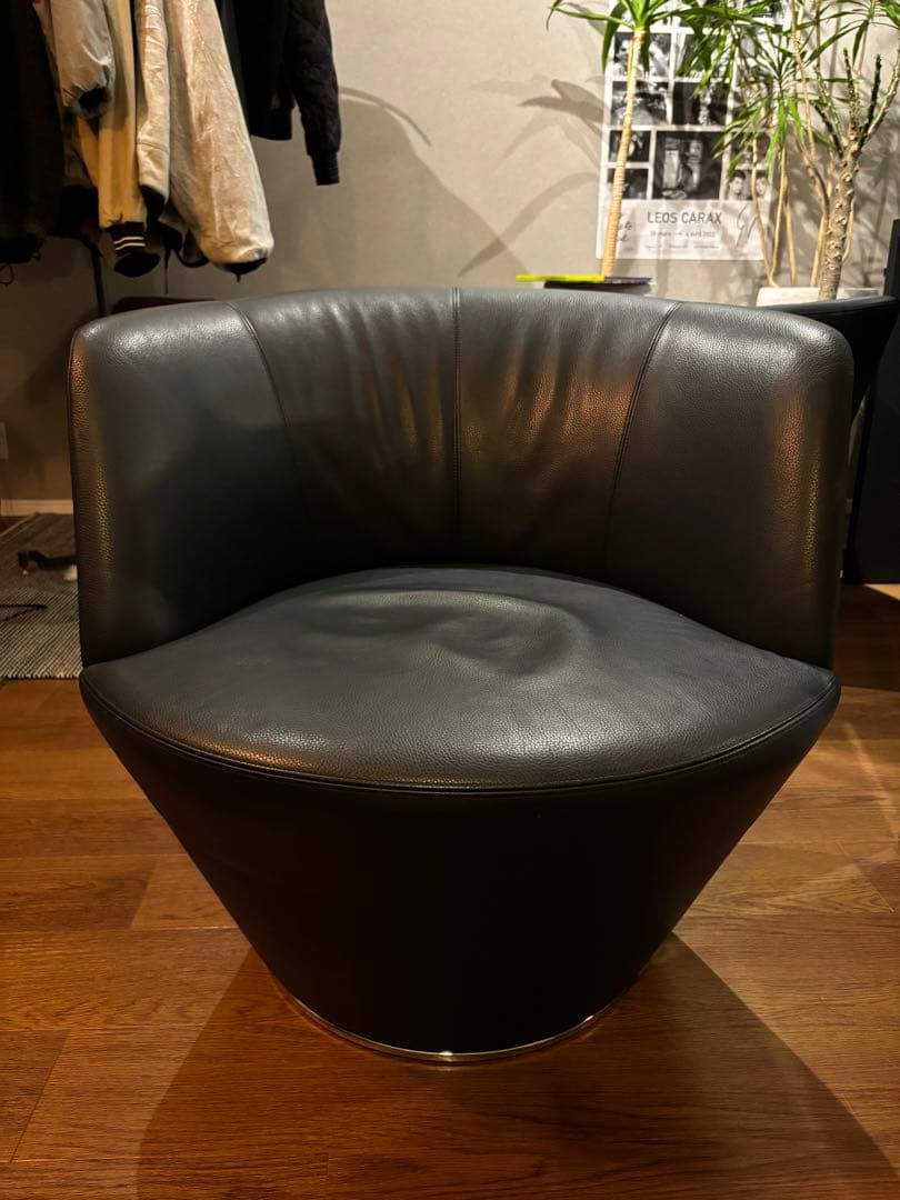 Walter Knoll ウォルター・ノル 本革　（一台）