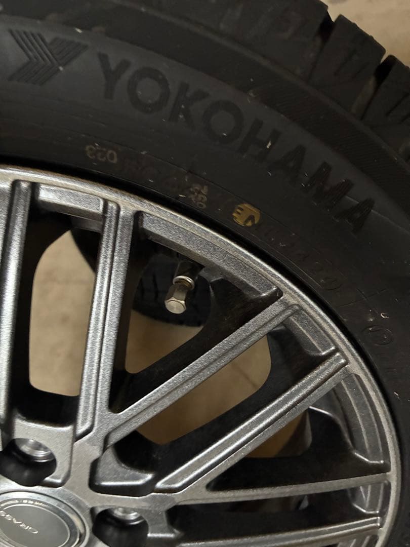 【ようよう】アイスガードig60 165/65R15 スタッドレス　1／2