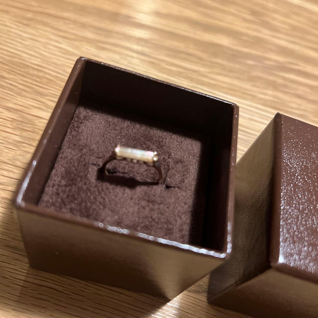 美品　agete シェル10Kリング