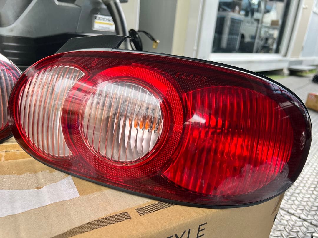 S*2様 NBロードスター 後期テールレンズ NB6C、NB8C