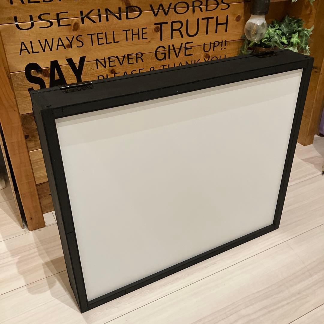 まつまつ　BE@RBRICK100％　48体収納ケース　扉付　ベアブリック