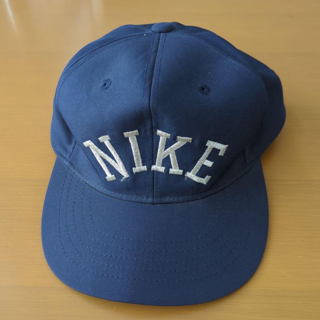 ナイキ　キャップ
