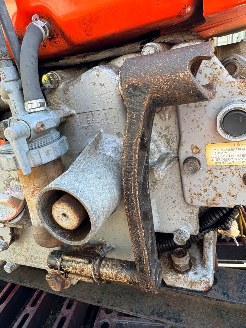 クボタジィーゼルエンジン１０ＰＳ