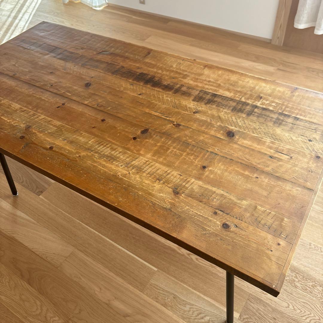 ダイニングテーブル　CRASH GATE 関家具　クッパテーブル