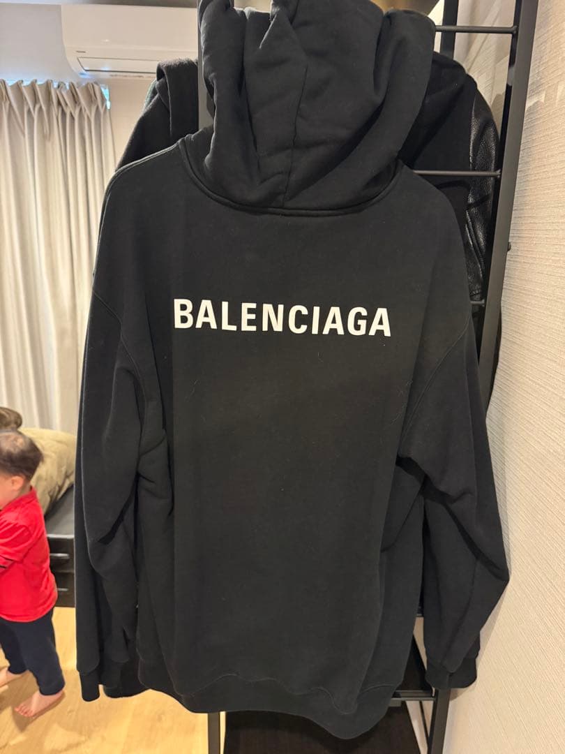 BALENCIAGA ブラック パーカー XL