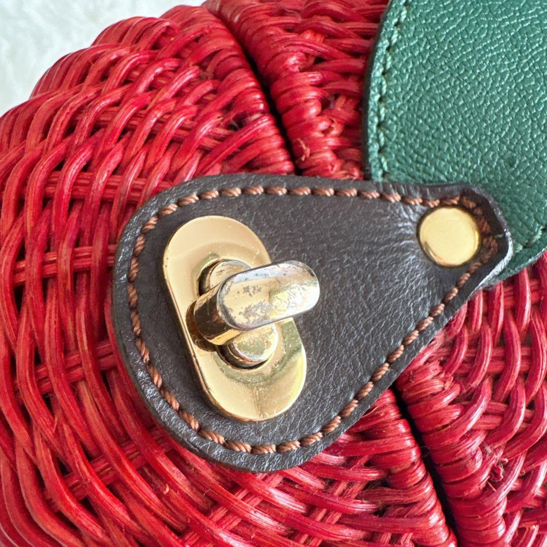 ファミリア ⭐︎ familiar りんご ラタン ショルダーバッグ 赤