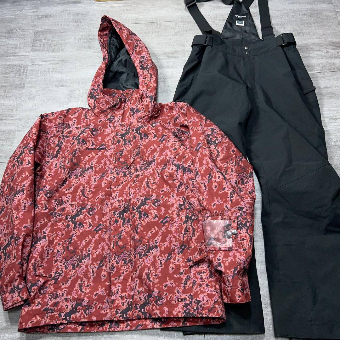 美品 Difender スキーウェア スノーボードウェア メンズL 旅行や授業に