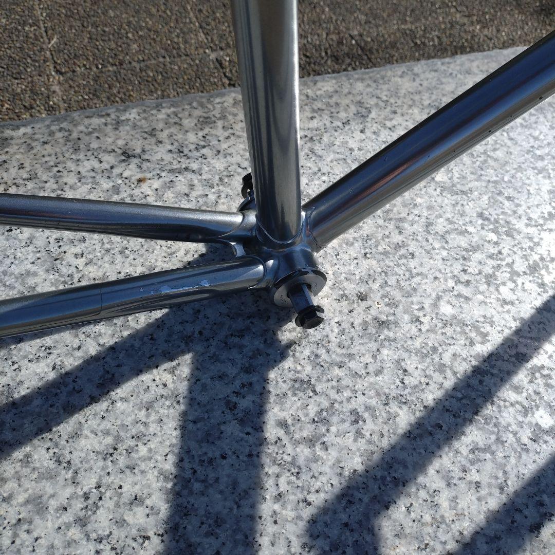 競輪　大きめサイズ！　ピストフレーム　ブリジストン　シートポスト付き！