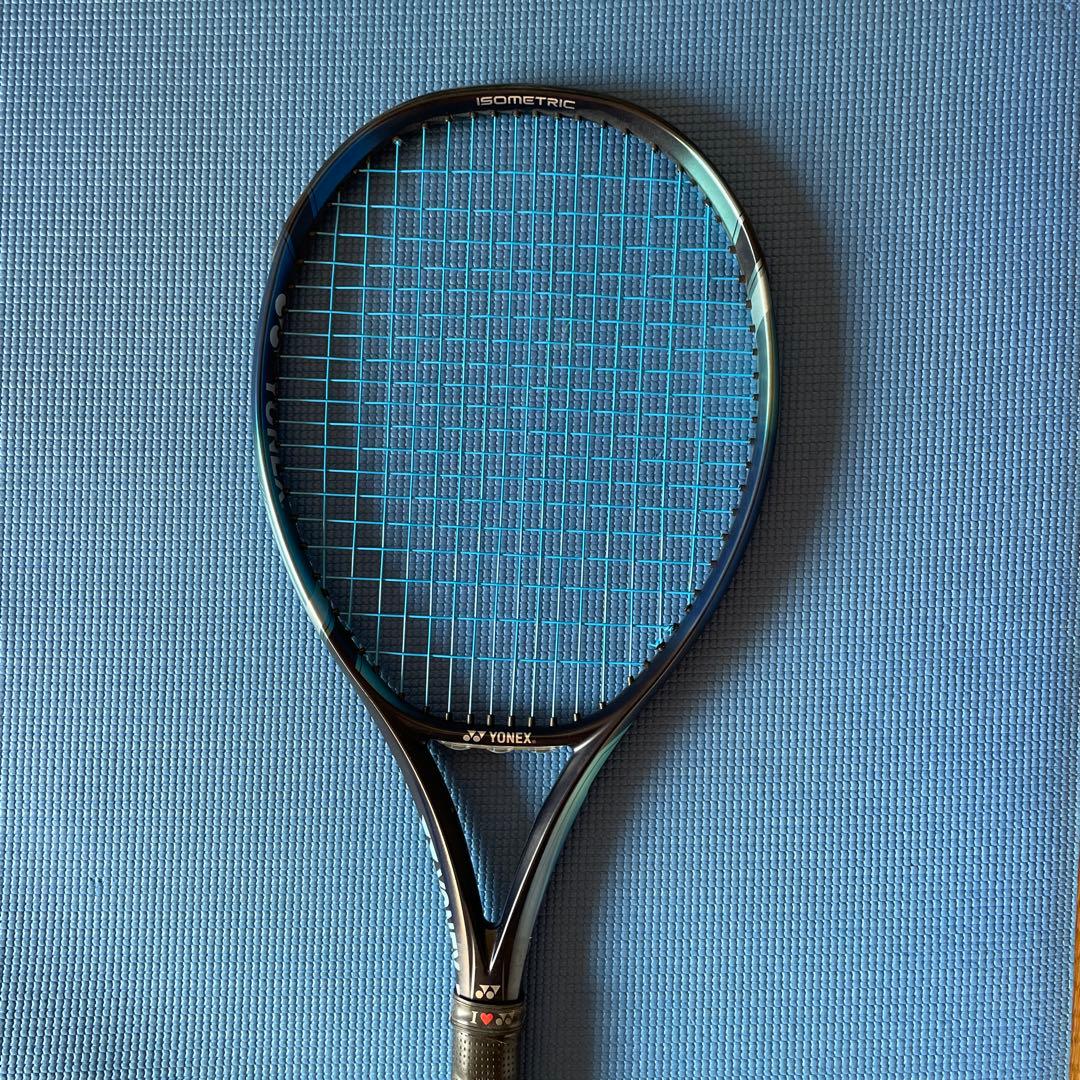 YONEX ISOMETRIC テニスラケット