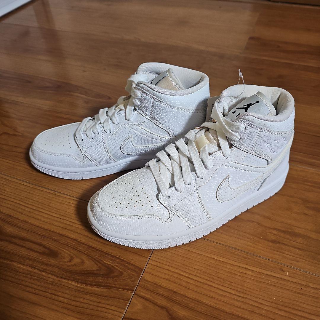 Nike Air Jordan 1 Mid ホワイト