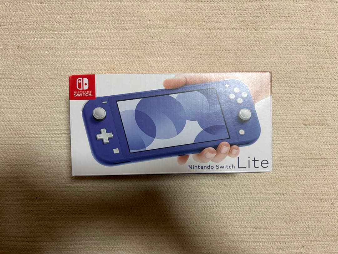 Nintendo Switch Lite 青　未使用品