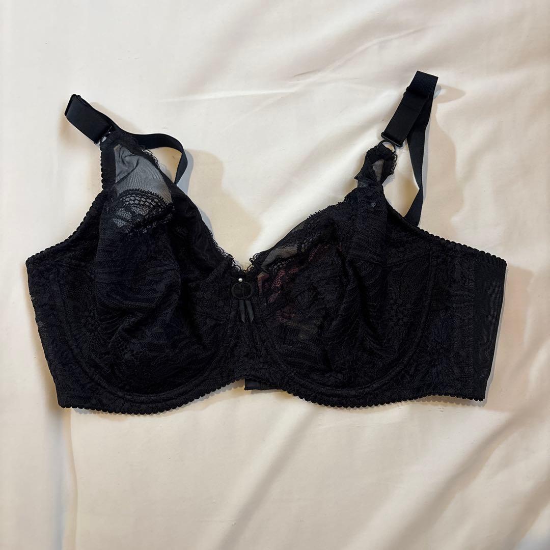 ダイアナ　ダイアジェンヌ　ブラジャー　F85