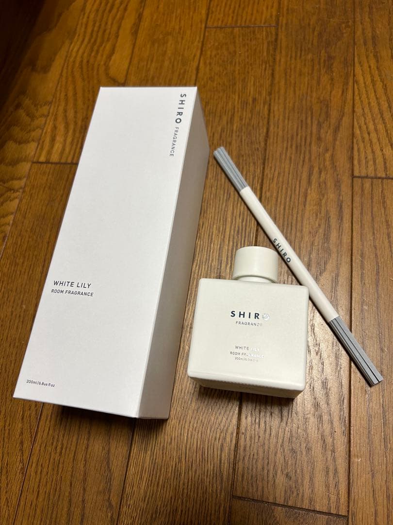 【新品未使用】SHIROホワイトリリールームフレグランス　シロ