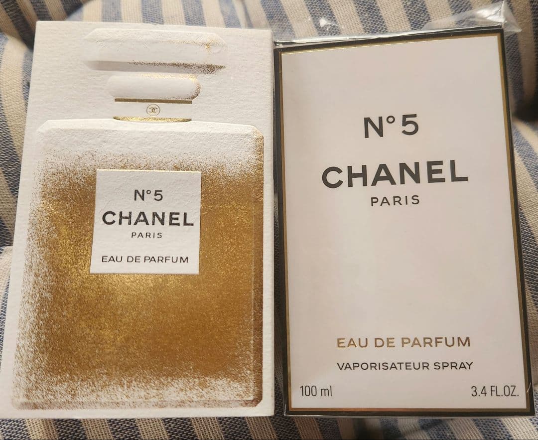 新品　特別限定品　シャネル　No.5　スノウ