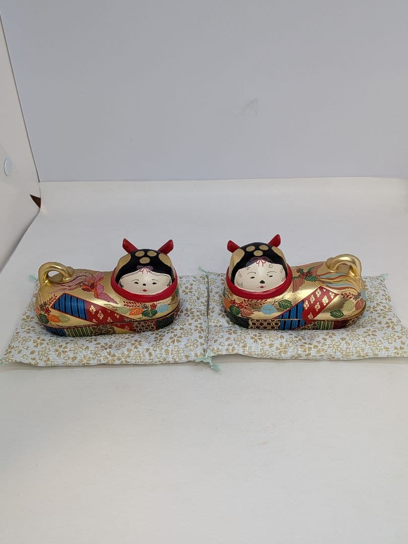 b795、子供の健やかな成長と健康を願うお雛様 香道具 又安産のお守り