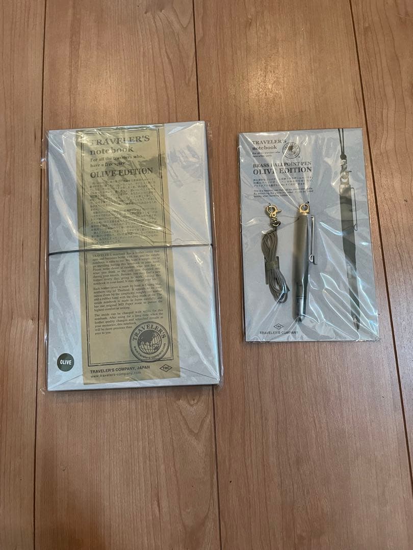 トラベラーズノート　オリーブ　エディション　限定