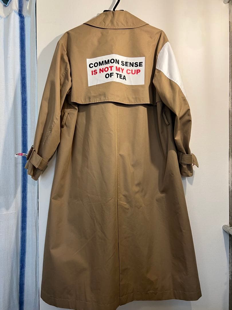 三連休値下げ　Thomas magpieトーマスマグパイ　ロゴ トレンチコート