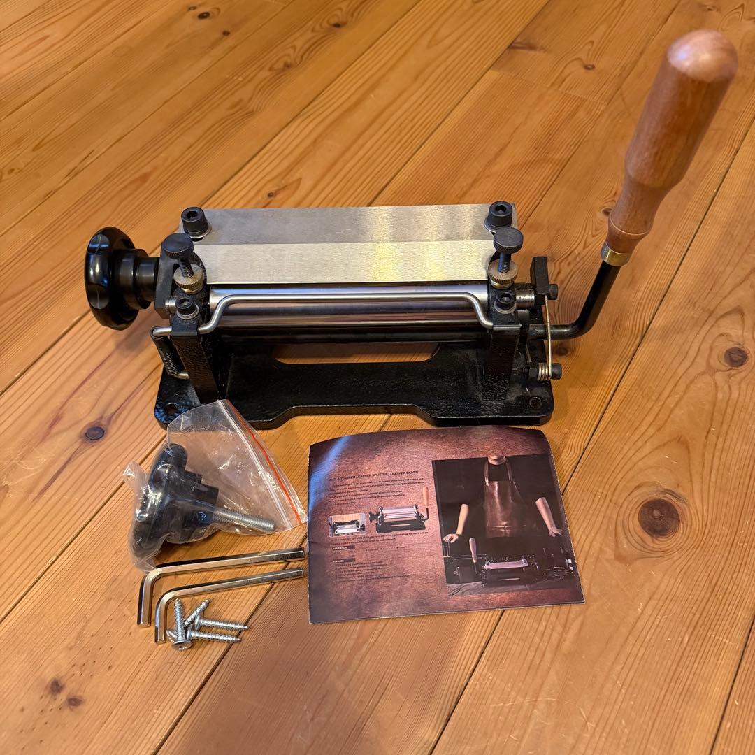 手動革漉き機　レザースプリッター