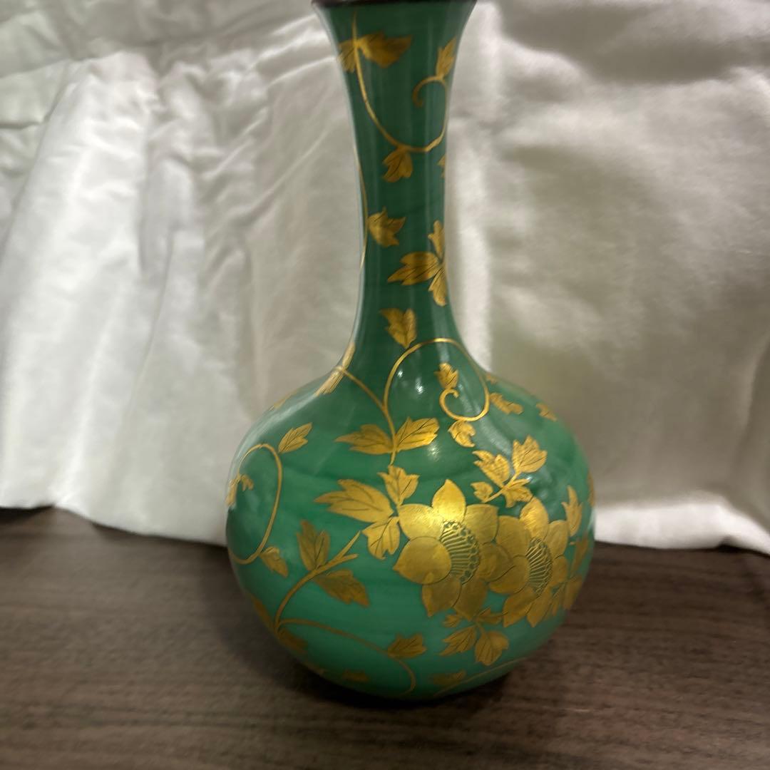 花瓶　九谷　錦山だと思います