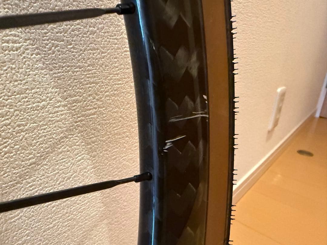 ディスクブレーキ　カーボンホイール　グラベル