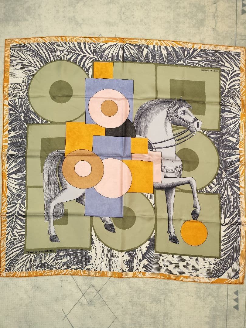 エルメス HERMES カレ90 カヴァリエ アン フォルム