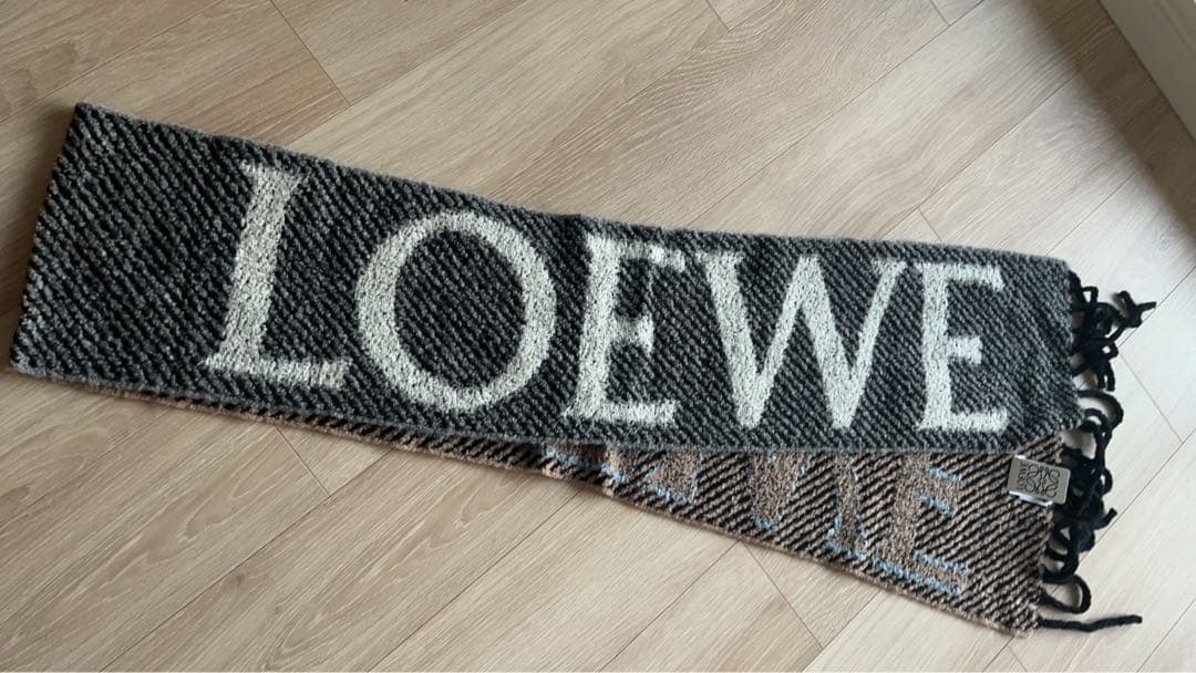LOEWE マフラー ブラック/ベージュ