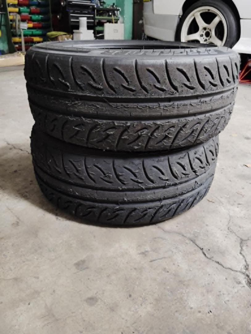 ま*ー様 ヴァリノ ペルギア PERGEA 08R 245/45R17　2本