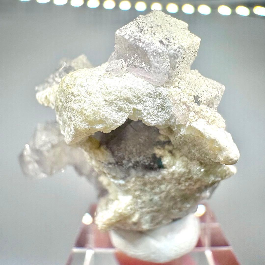 608 中国 広西チワン族自治区産 フローライト