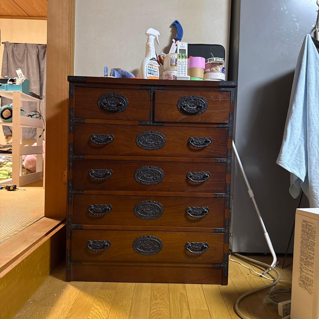 伝統的な日本の木製箪笥 6引き出し