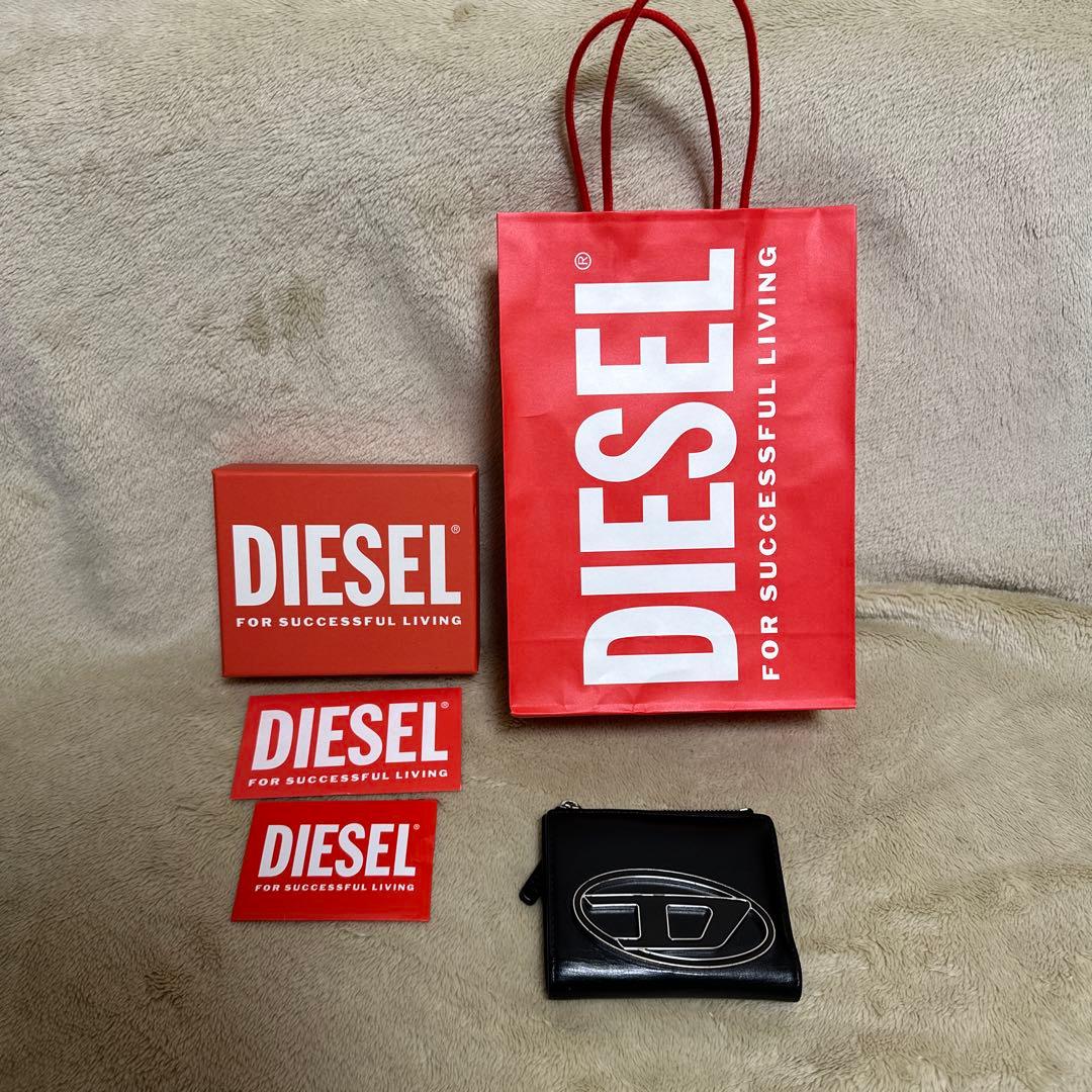 て*ー様 DIESEL ２つ折り財布