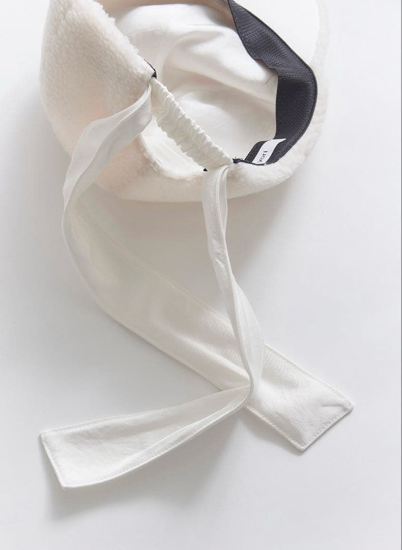 最終価格　新品　yori もふボアリボンキャップ　57 ホワイト　ボアキャップ